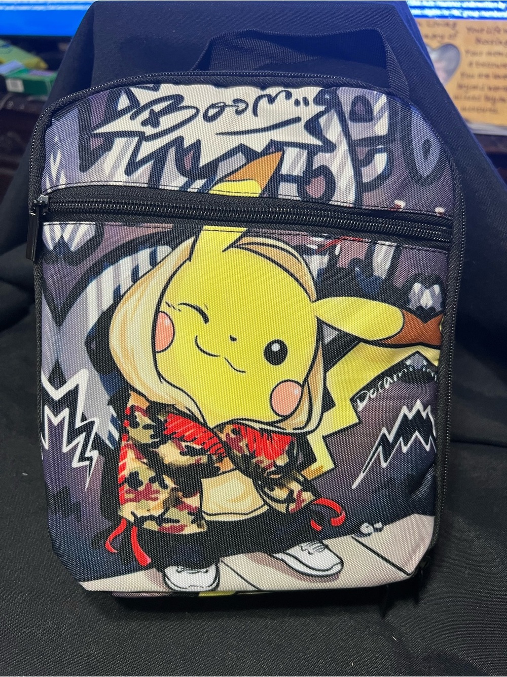 Pikachu Graphic lunch box - Yellow & Black